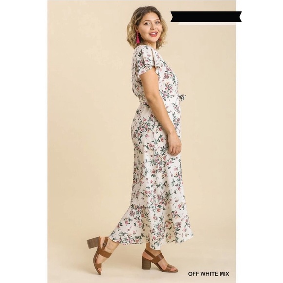 Floral Wrapped Maxi Dress - Picture 2 of 3